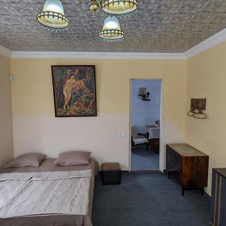 קובולטי Mano'S Guest House מראה חיצוני תמונה